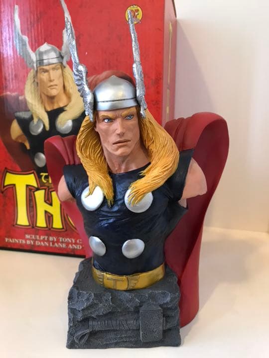 マーベル マイティー・ソー バストスタチュー フィギュア【限定品】