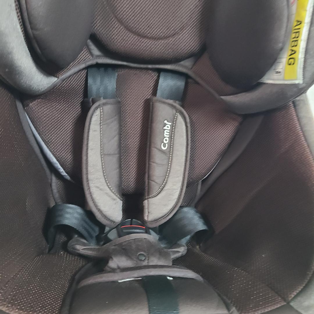 Combi クルムーヴスマート ISOFIX エッグショック JG-650