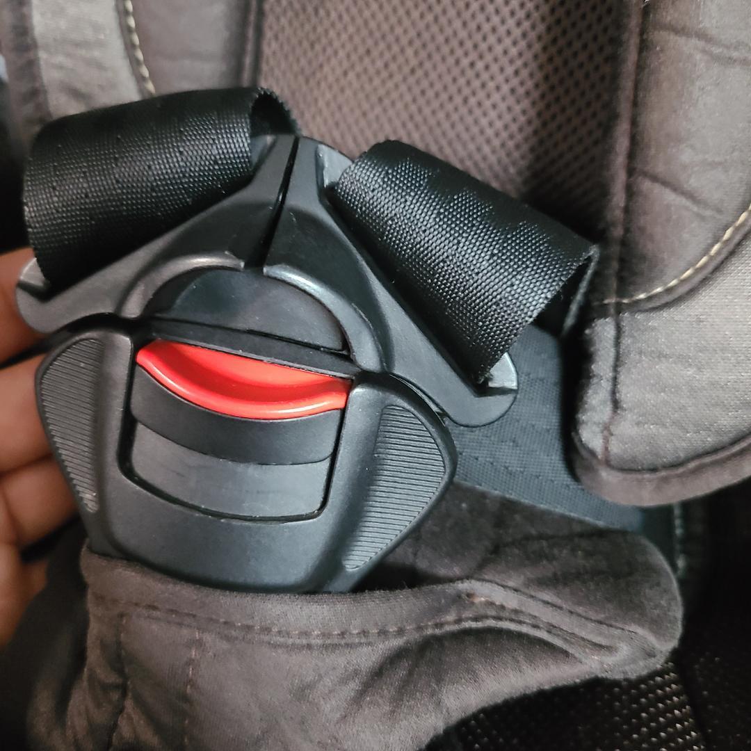 Combi クルムーヴスマート ISOFIX エッグショック JG-650