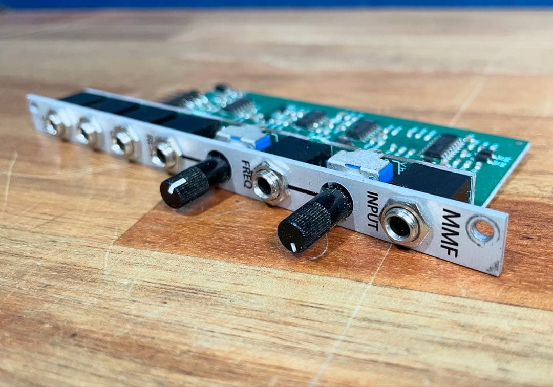 2hp MMF フィルター ユーロラック モジュール