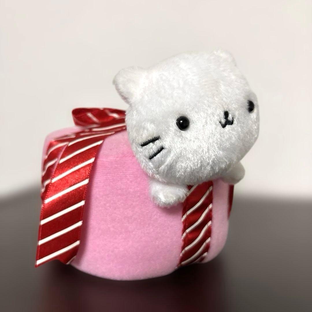 にゃんにゃんにゃんこ にゃんこパーティー にゃんこプレゼント ぬいぐるみ