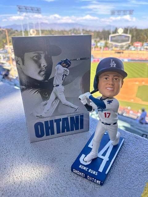 8/27ドジャースタジアム来場者限定！大谷翔平 50/50ボブルヘッド