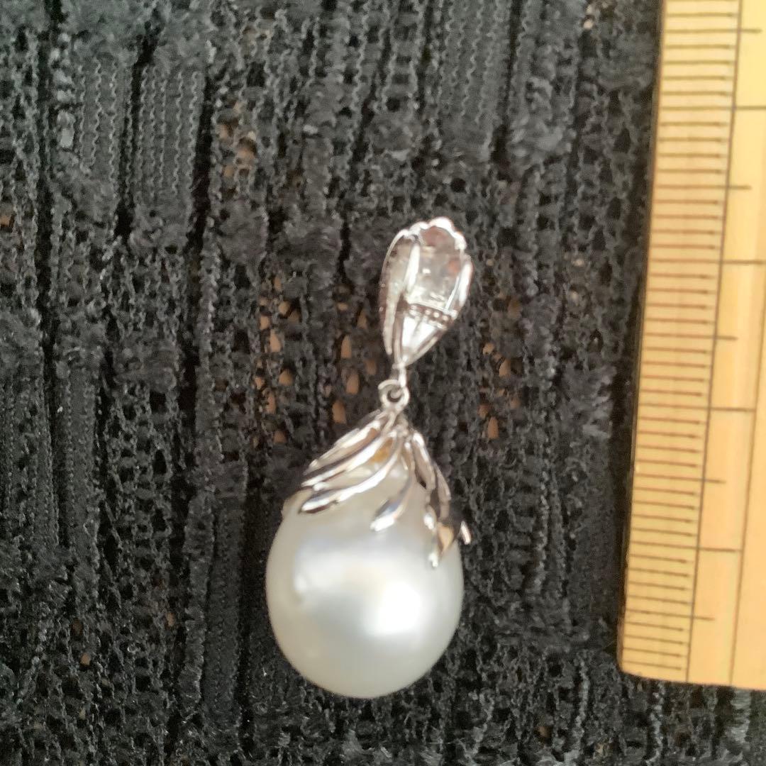 パールペンダントトップ