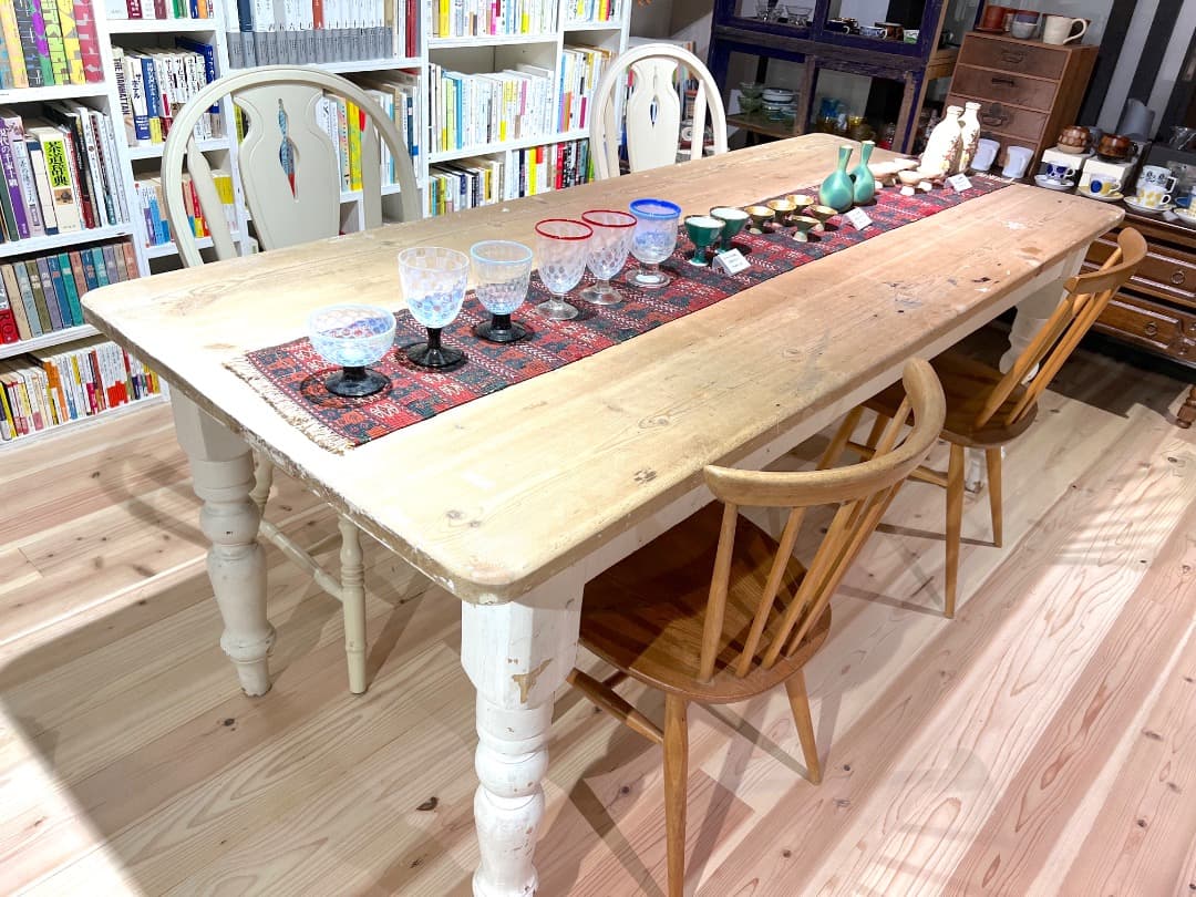 ビンテージ フレンチビッグテーブル 幅約200cm 木＋ホワイト 収納箱あり