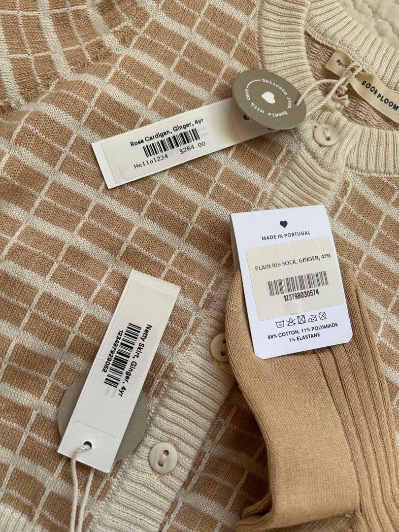 soor ベージュチェック カーディガン スカート 靴下セット