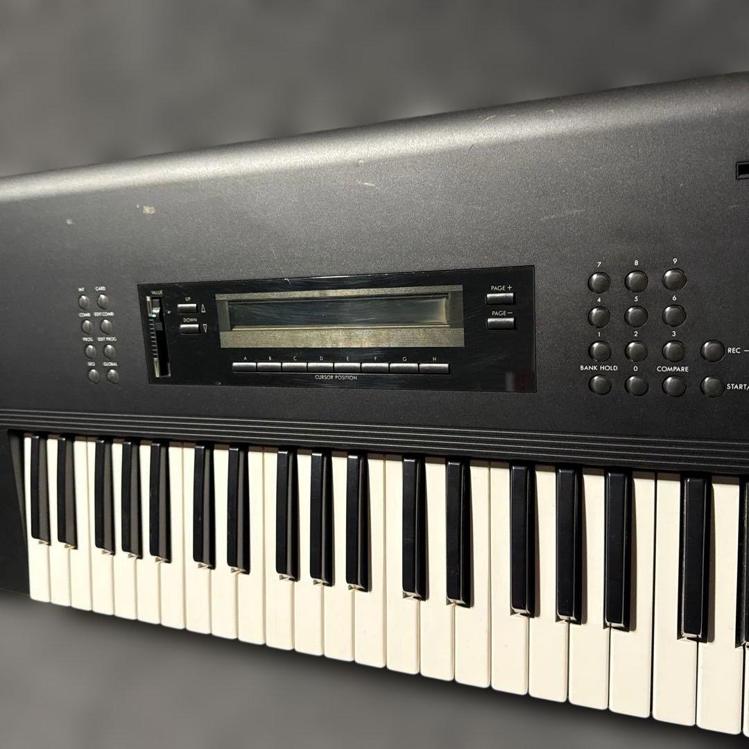 名器 KORG M1 61鍵盤 シンセサイザー / コルグ vintage