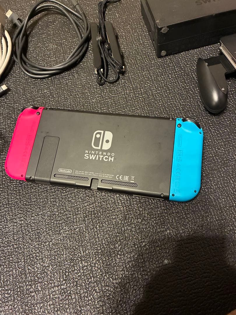 【24時間以内発送】Nintendo Switch