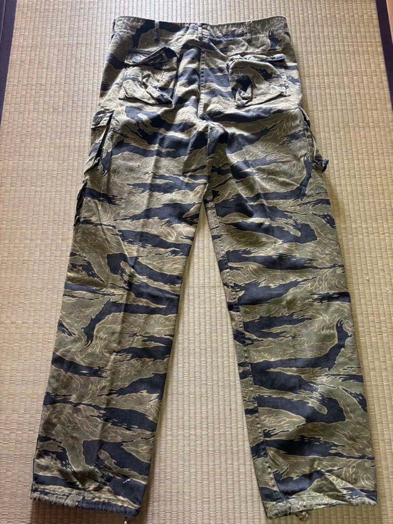 じ*ん様 大阪MASH製　ゴールドタイガーストライプ迷彩服　中古　A-L