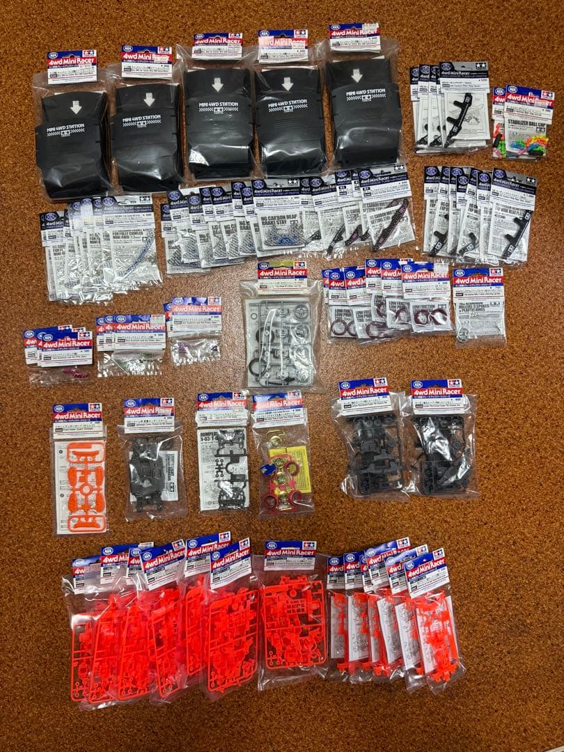 タミヤ　ミニ四駆 引退まとめ売り　43台＋パーツ多数