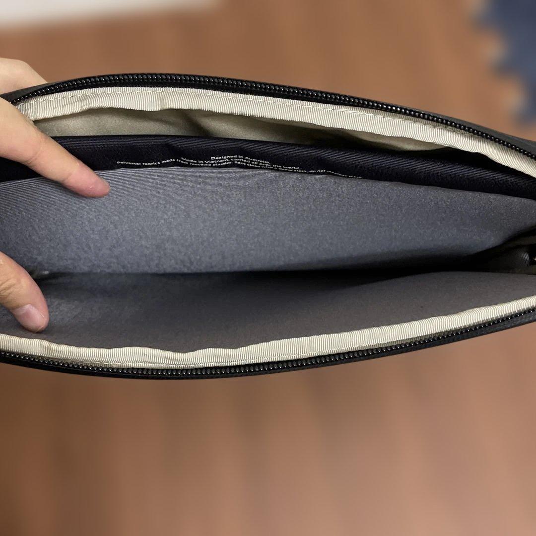 Apple推奨 MacBookケース 14インチ Bellroy