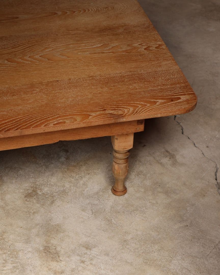 最終お値下げ 大きめサイズのろくろ脚角ちゃぶ台　古道具 古家具 ローテーブル