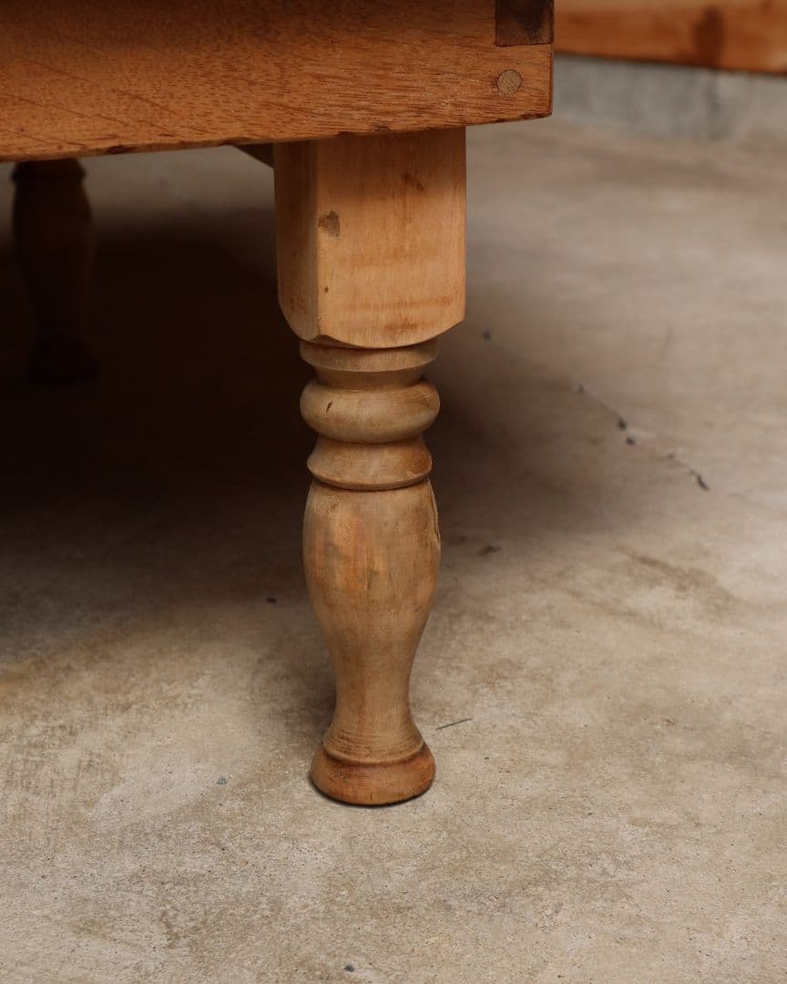 最終お値下げ 大きめサイズのろくろ脚角ちゃぶ台　古道具 古家具 ローテーブル