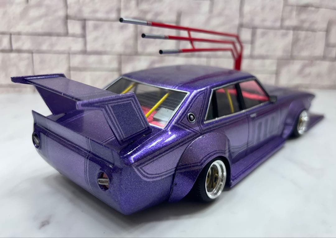 アオシマ　ケンメリ4ドア　完成品　1/24 メタリックブルー