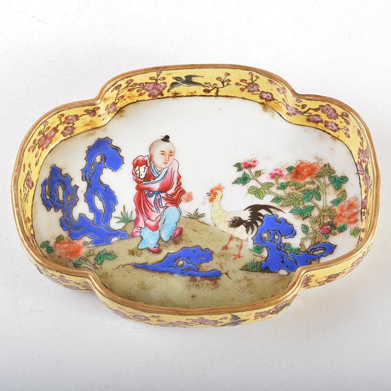 中国　乾隆年製款　粉彩　山水人物鶏文　木瓜形皿　M　R5163E