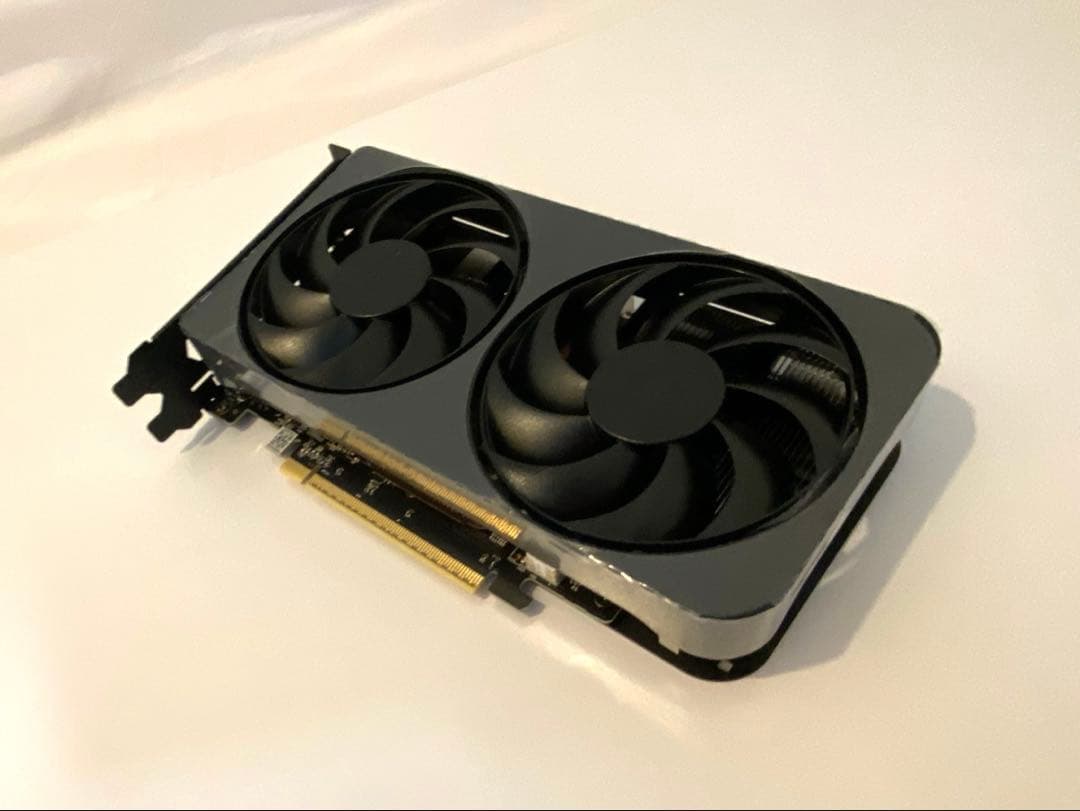 玄人志向 AMD Radeon RX9060XT グラボ 16GB