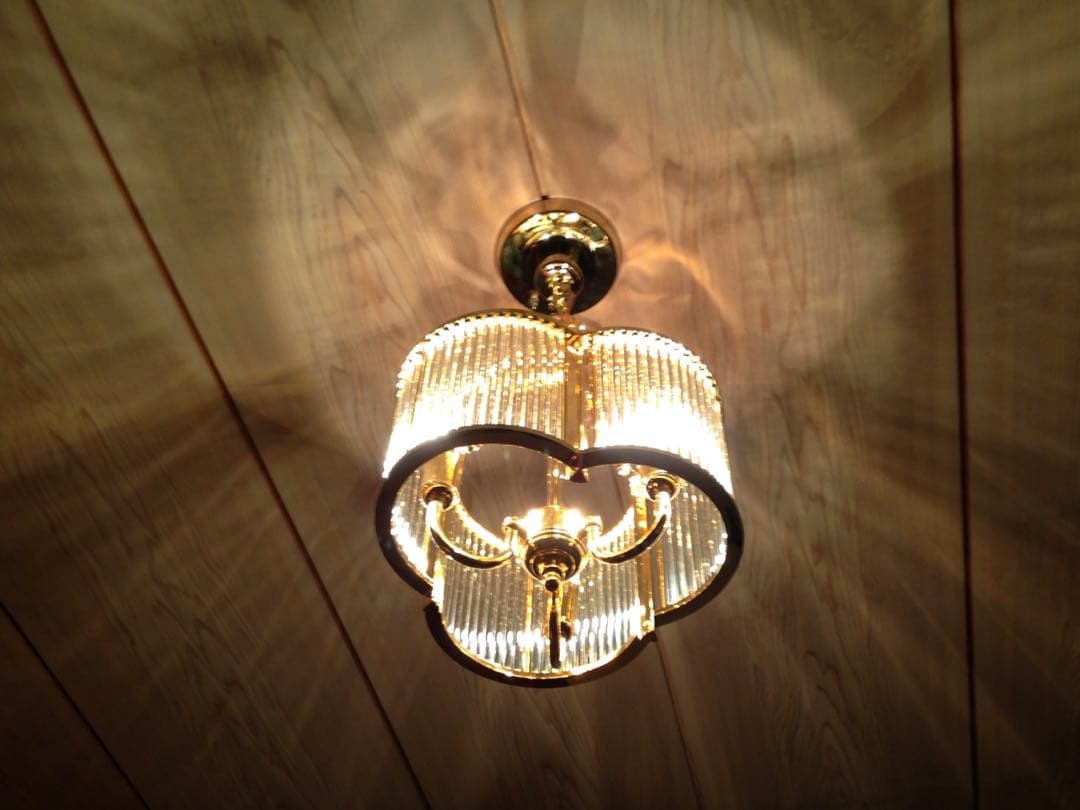 【中古照明器具】イタリア製 シャンデリア ガラスロッド 3灯