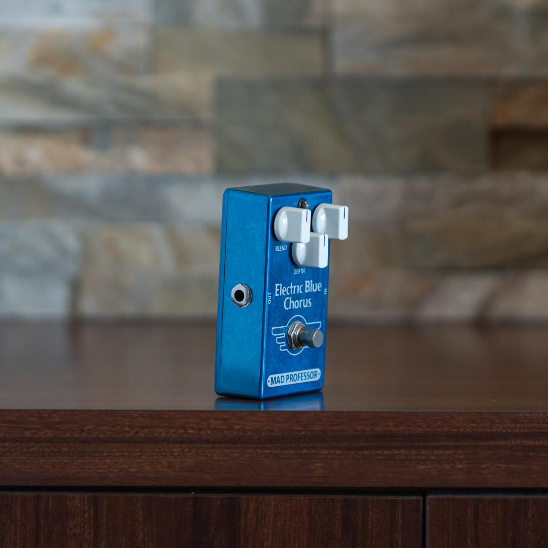 ギター MAD PROFESSOR Electric Blue Chorus