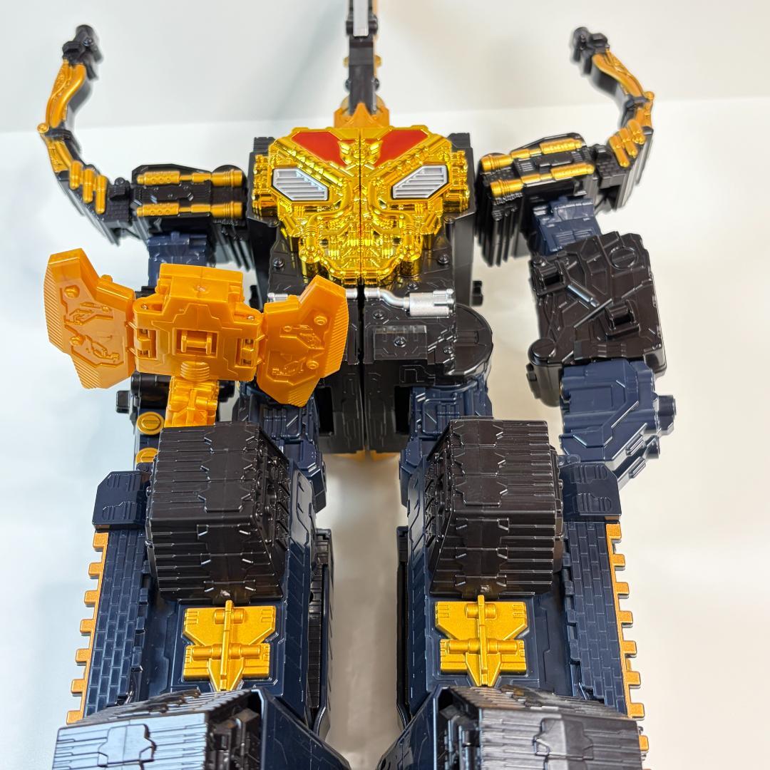 【豪華2体セット】DXキングオージャー & ゴッドコーカサスカブト まとめ売り