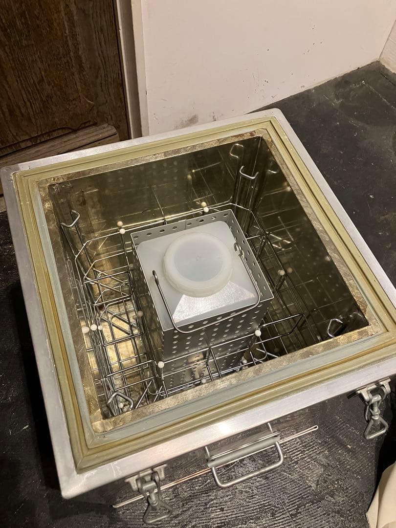 GLAS 医療用冷蔵庫 大型 アルミ製