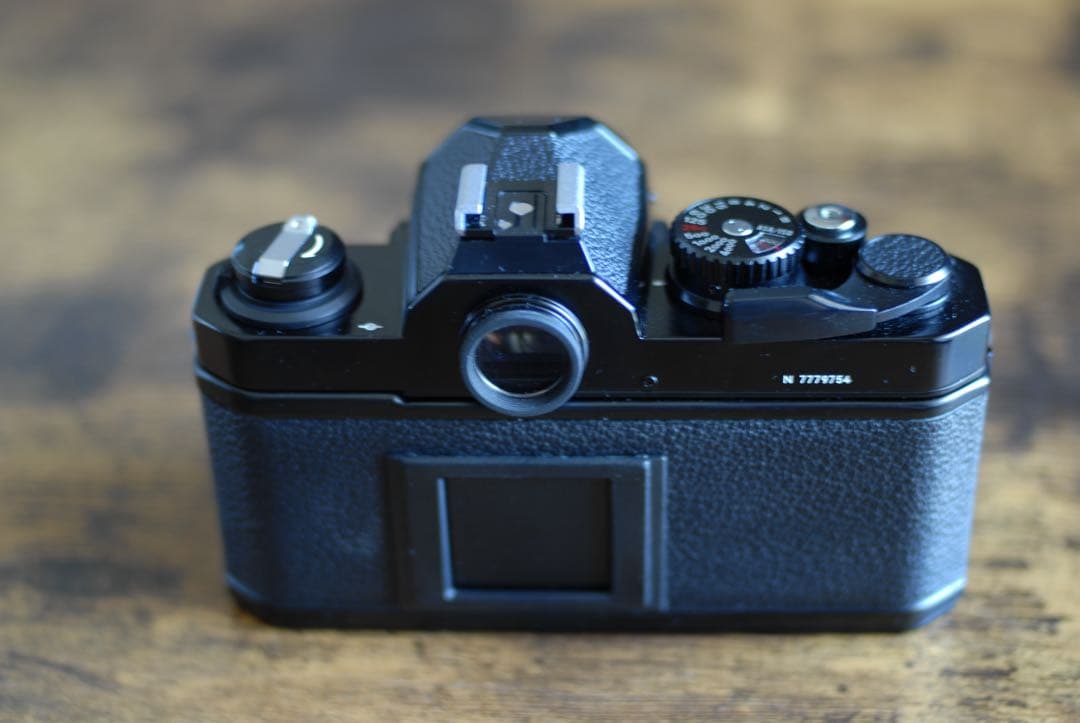 Nikon NewFM2 フィルムカメラ　ブラックボディ