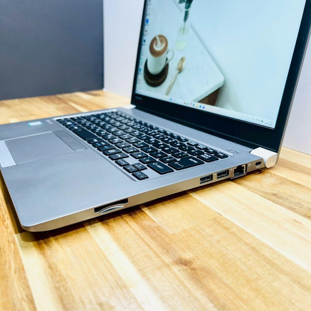 高性能✨8世代✨16GB✨Windows11 SSD フルHD ノートパソコン