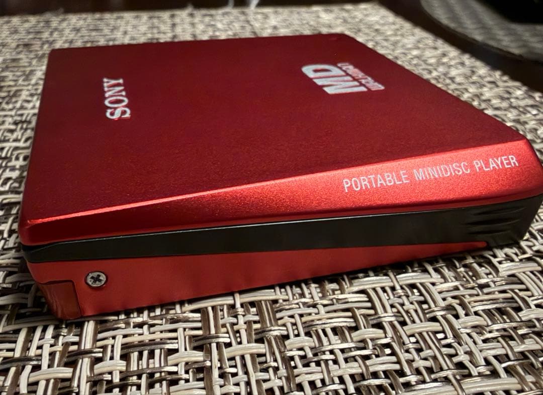 Sony MDウォークマン　MZ-E75