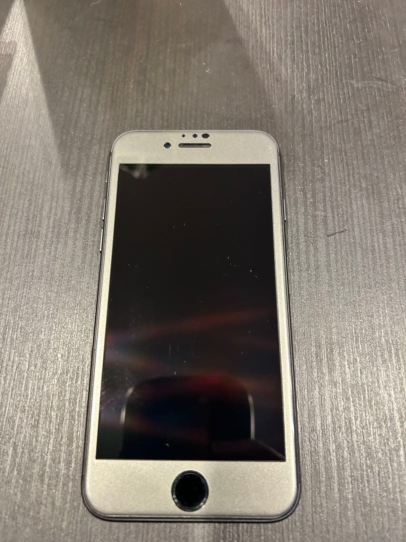 Apple iPhone 8 スペースグレー 本体