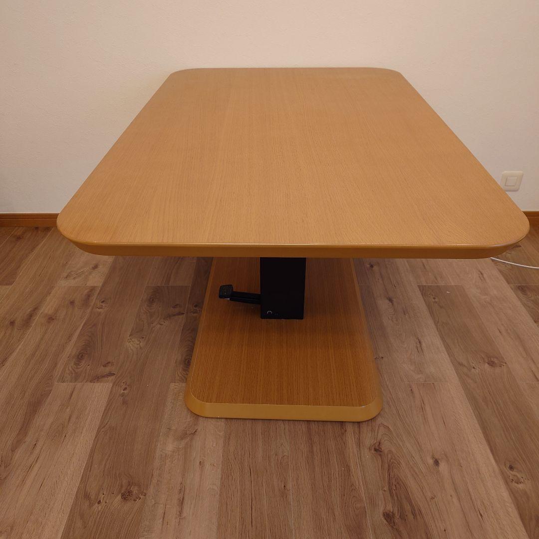 ニトリ　昇降ダイニングテーブル（インテリアシート付き）