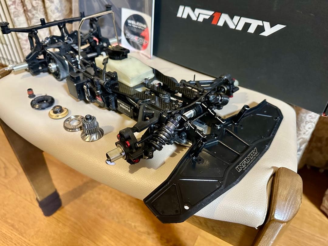 ✨INFINITY✨IF18-III サーボ2個、クラッチ付き　if18-3