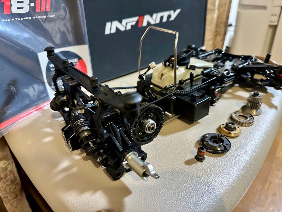 ✨INFINITY✨IF18-III サーボ2個、クラッチ付き　if18-3