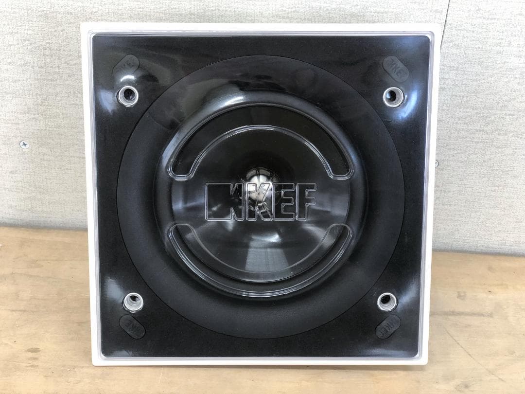 未使用品■KEF■壁埋め込み型スピーカー　Ci160QS　箱無し★ゆうパック