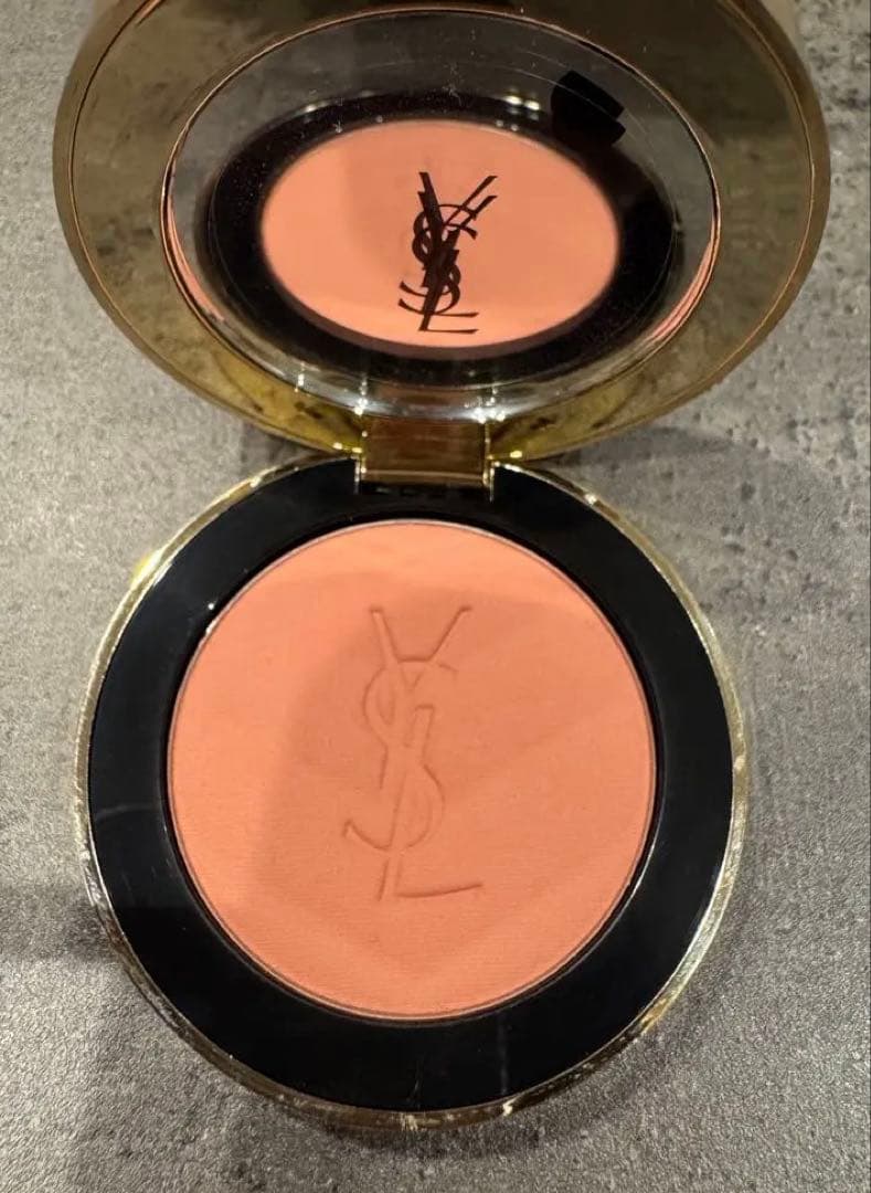 イヴ・サンローラン　YSL　メイクミーブラッシュ　06