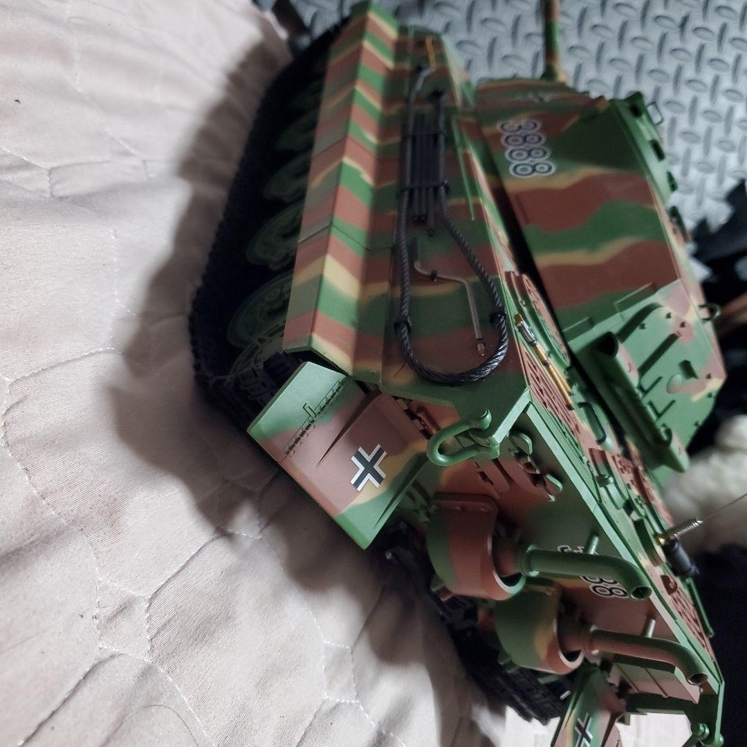 ヘンロン 1/12 RCバトルタンク