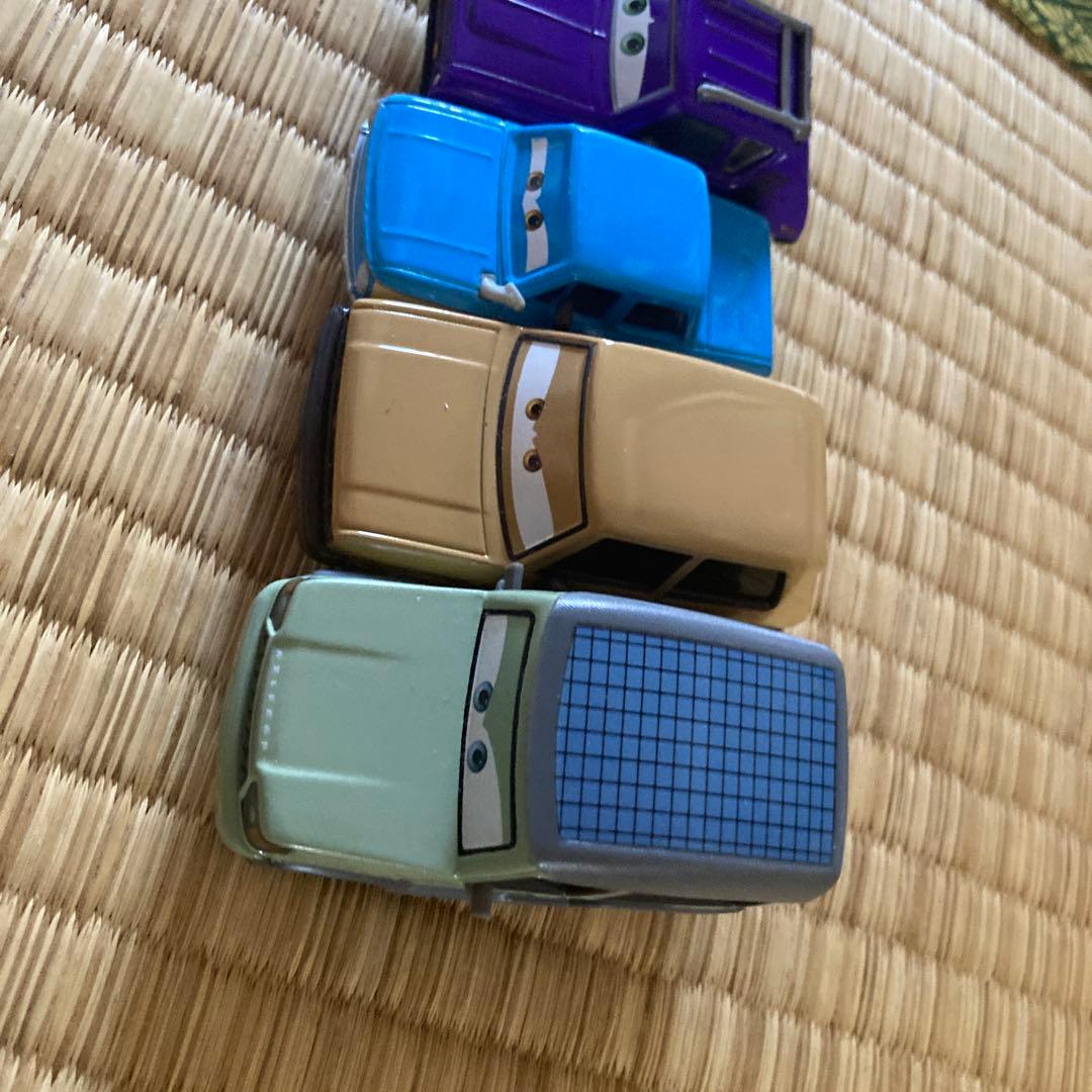 シ*ル様 カーズ2 マテル　ペッパーたち