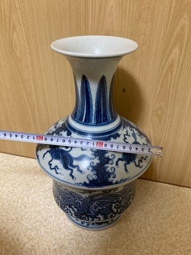 中国骨董／青白磁の馬と龍の花瓶／大明永樂年製／高さ約37 cm