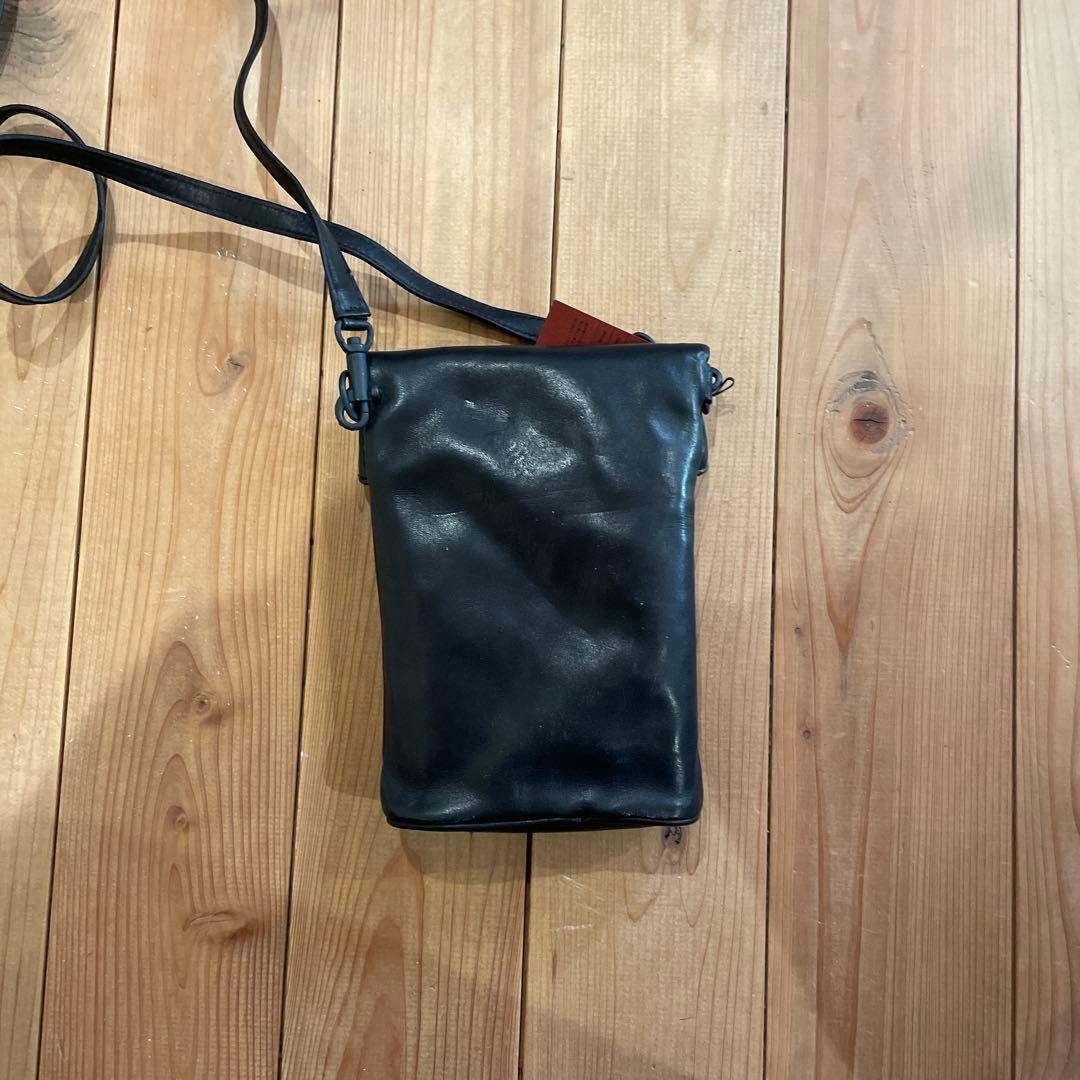 Issey Miyake ブラック ショルダーバッグ