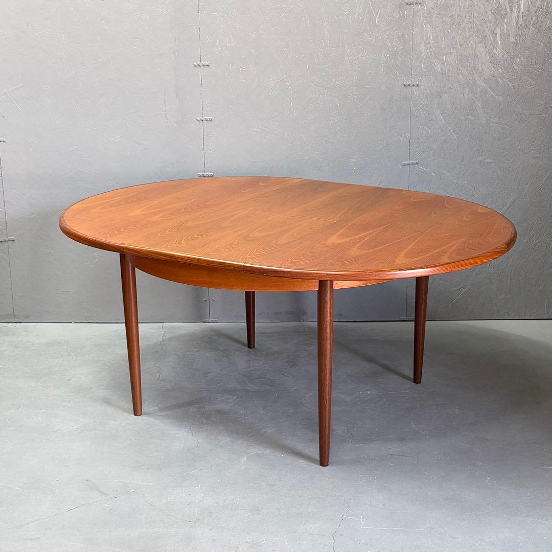 G-PLAN フレスコ ラウンドエクステンション ダイニングテーブル (405)