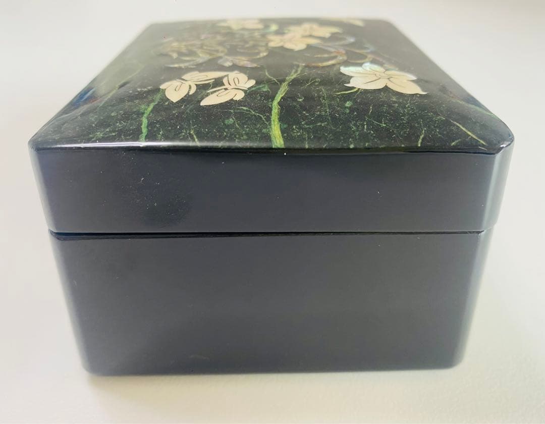 まだ韓国のものを一つも持ってないんですか　韓国伝統　ジュエリーボックス　宝石箱