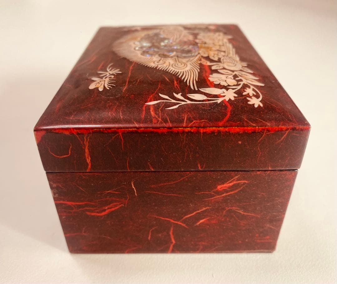 まだ韓国のものを一つも持ってないんですか　韓国伝統　ジュエリーボックス　宝石箱