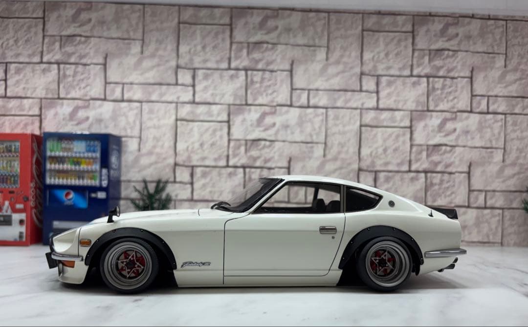 1/18 イグニッションモデル　フェアレディZ スターシャーク深リムカスタム