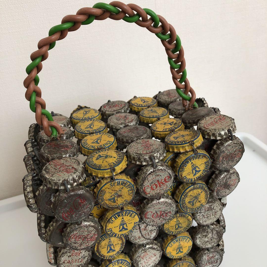 王冠のビンテージ　bag  レトロ　ボトルキャップ