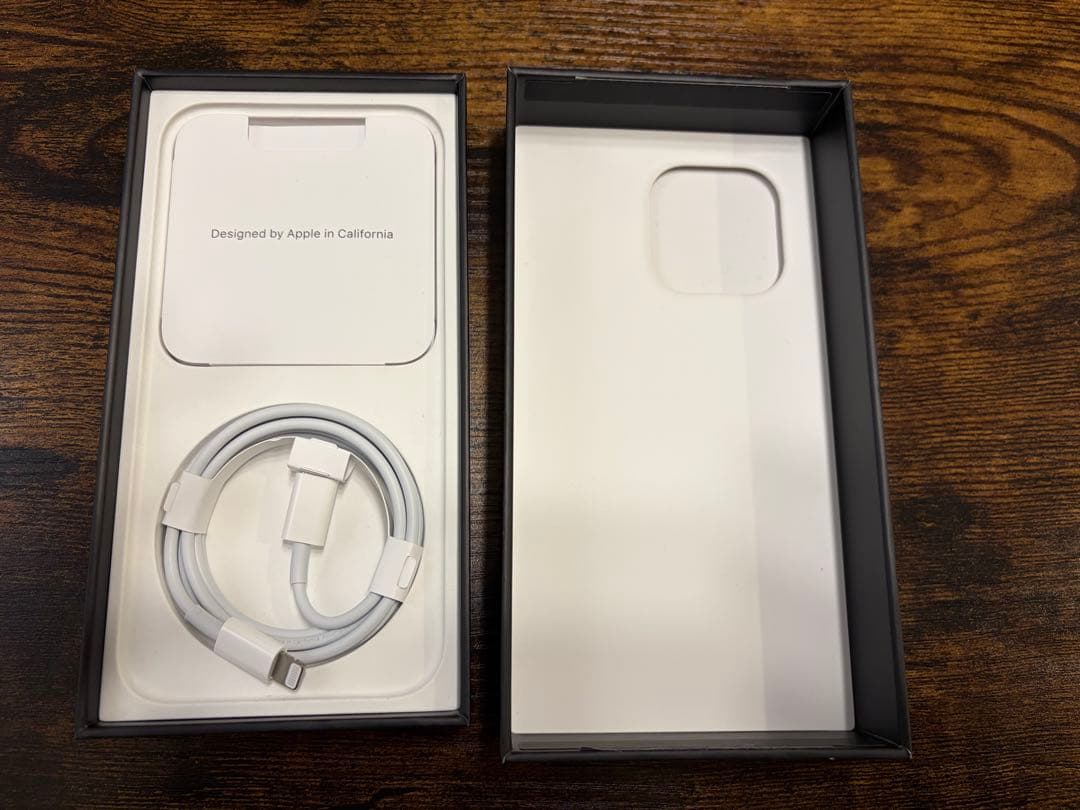 Apple iPhone 13 Pro グラファイト　256GB