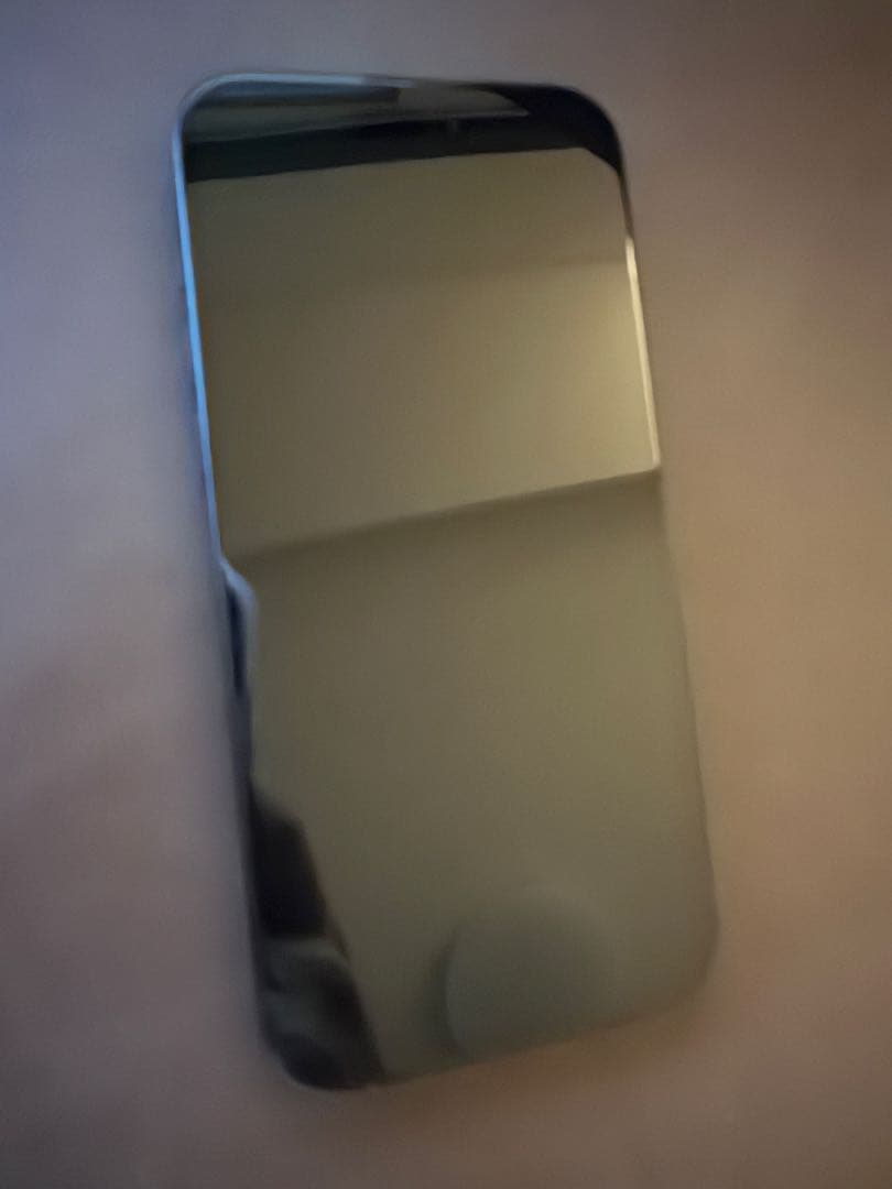 iPhone 15 Plus 256GB ブラック 美品