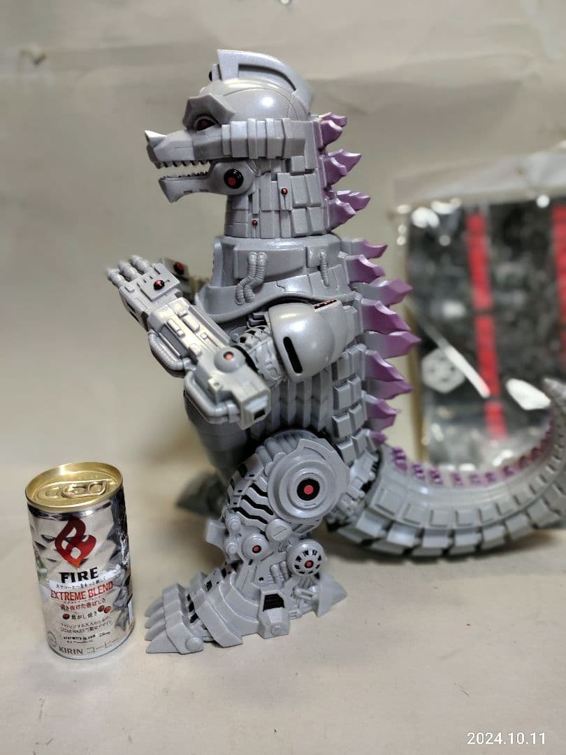 UNKNOWN MAKERATOMIC BEASTMACHINEメカゴジラソフビ