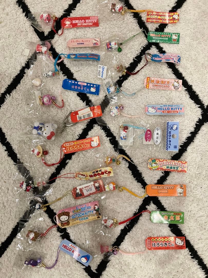 ハローキティ　根付け　115個　まとめ売り