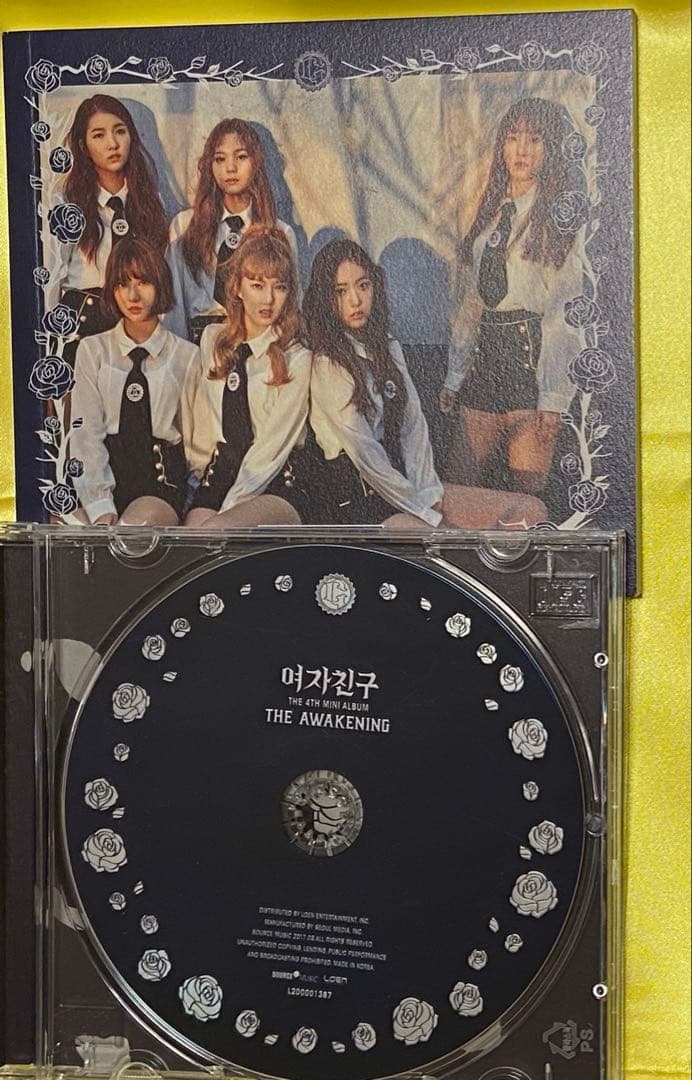 GFRIEND 直筆サイン　THE AWAKENING アルバム　CD ヨチン