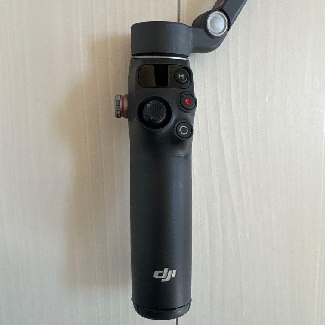 DJI Osmo Mobile 7P スタビライザー