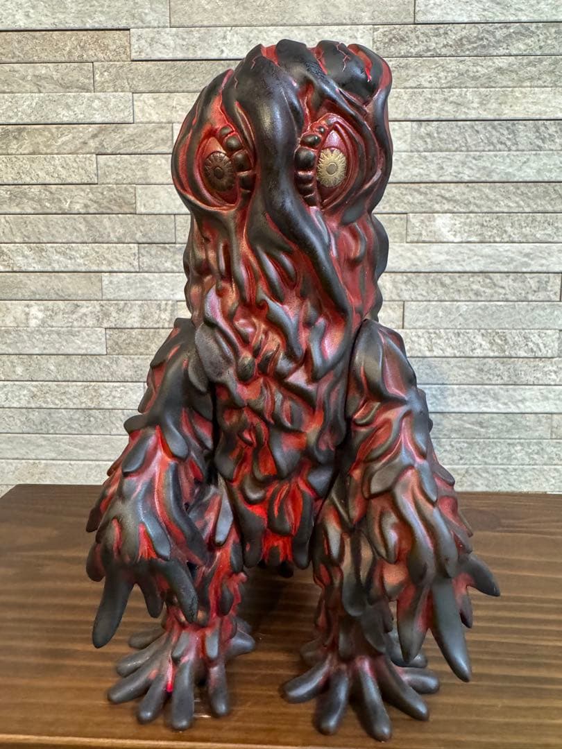 マルサン350 ヘドラ　ゴジラストア限定　吉坂隆　Red