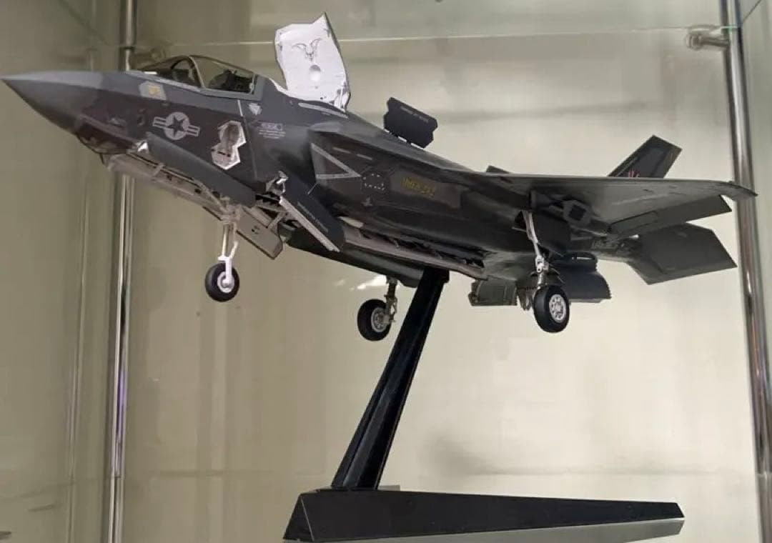 F-35B 1/48 垂直着陸状態