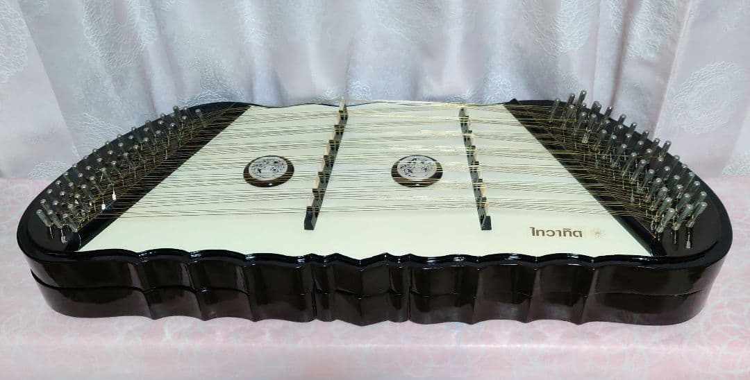 タイ伝統楽器　キム